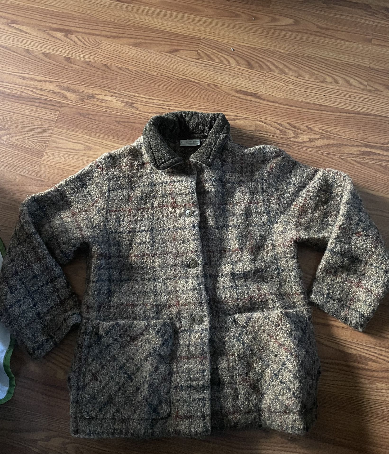 Women’s Wool Cardigan ( Size M )