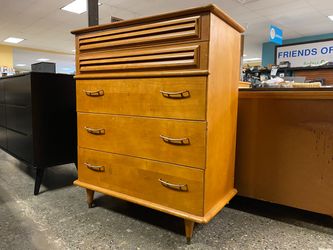 Vintage Mid-Century Modern 5-Drawer Tallboy Dresser
