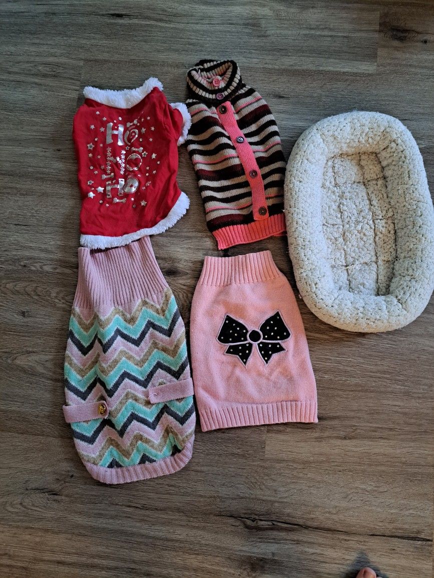 Take All $9 Small Pet One Is Medium