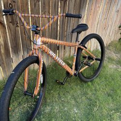 BAKERSFIELD📍SE bike striped fusion