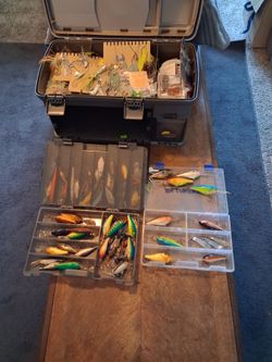 New Tackle box and Lures!!!! Vintage/new