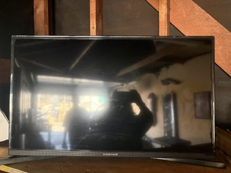 Element TV $20 OBO Moving Out!