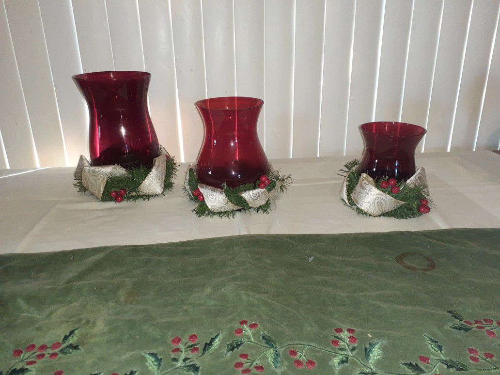 Holiday Trio Vase Set