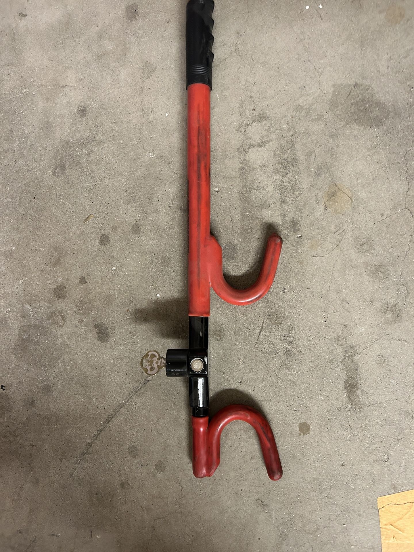 The Club, Steering Wheel Lock Device