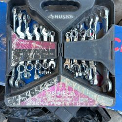 Husky  Wrench Set 