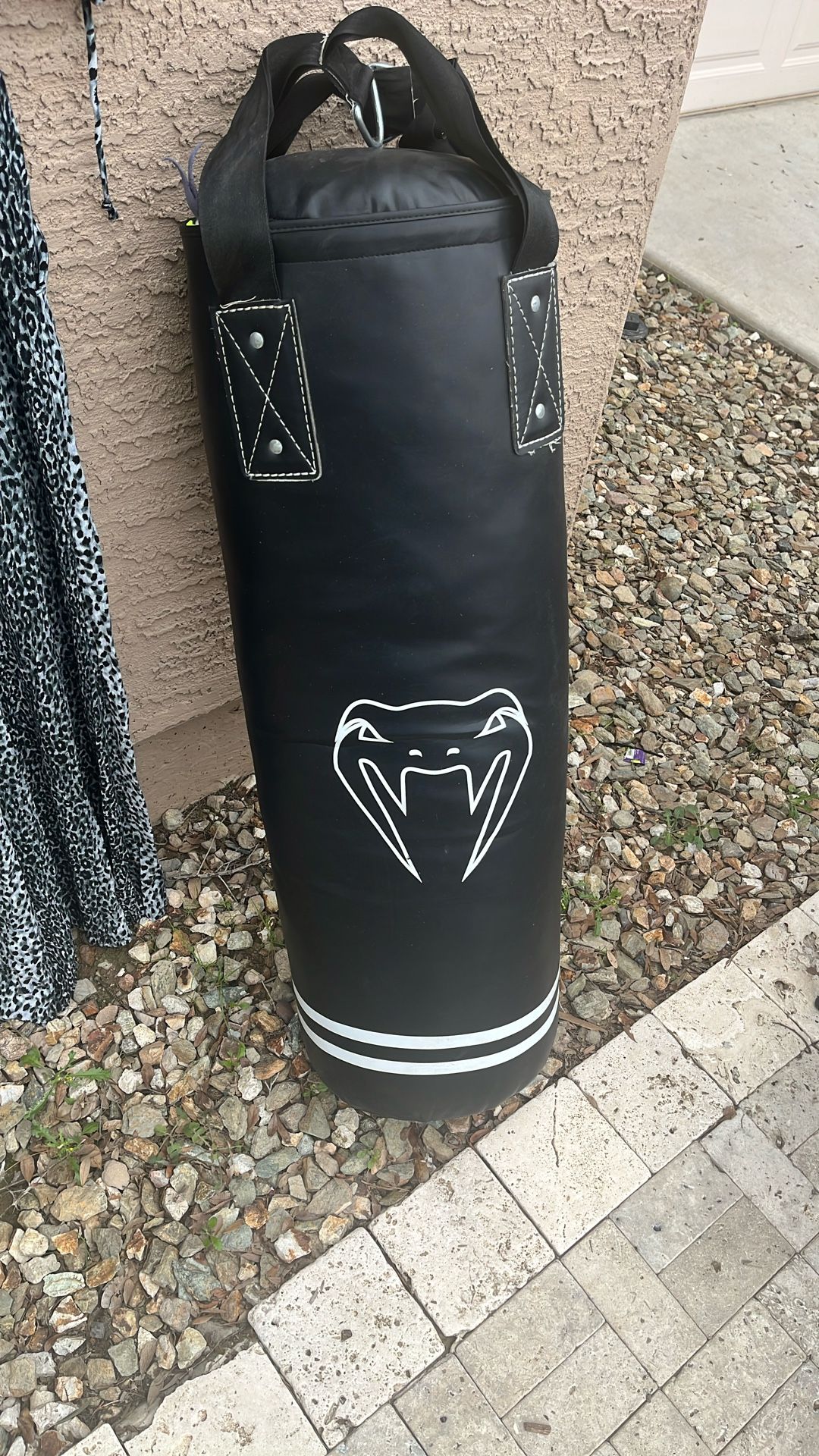70 Lbs Punching Bag