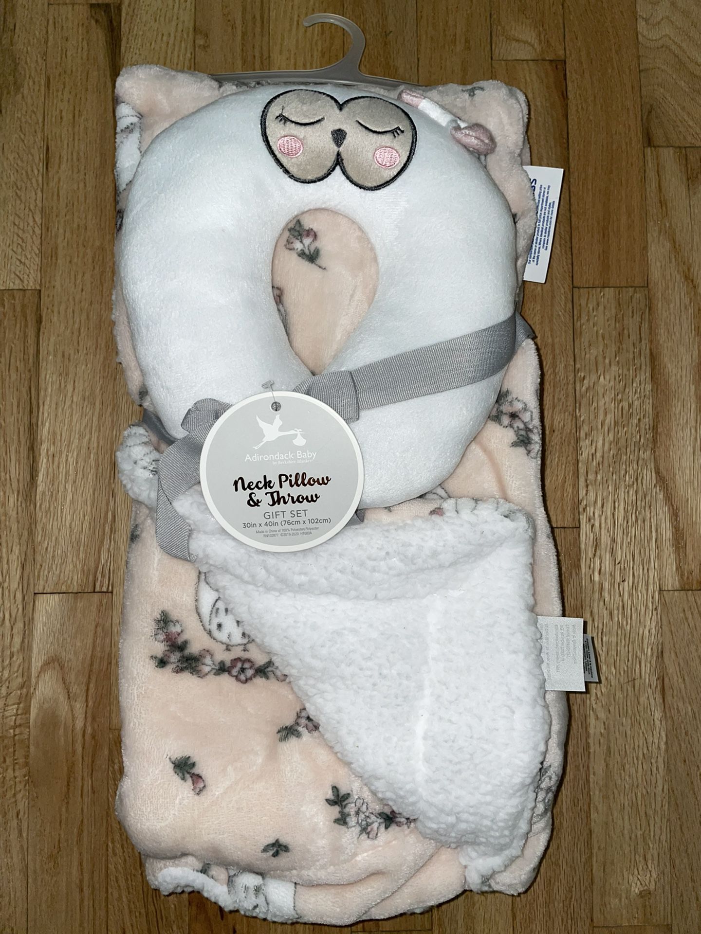 Baby Neck Pillow Blanket Throw Gift Set