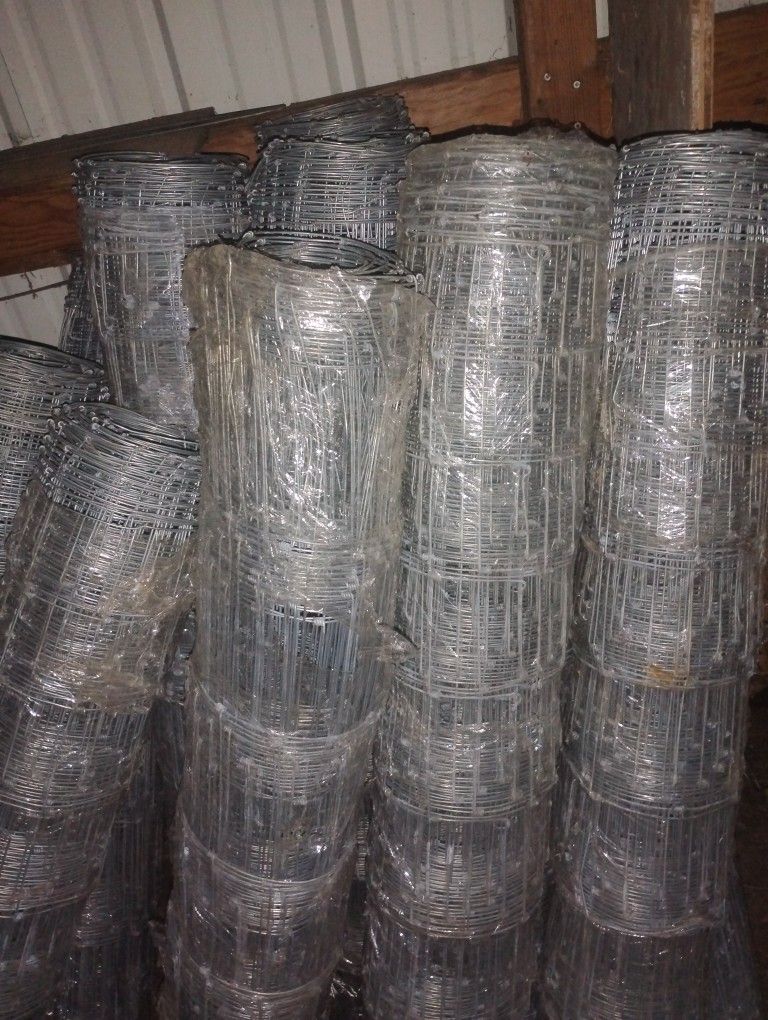 Galvanized No Climb Horse Fence