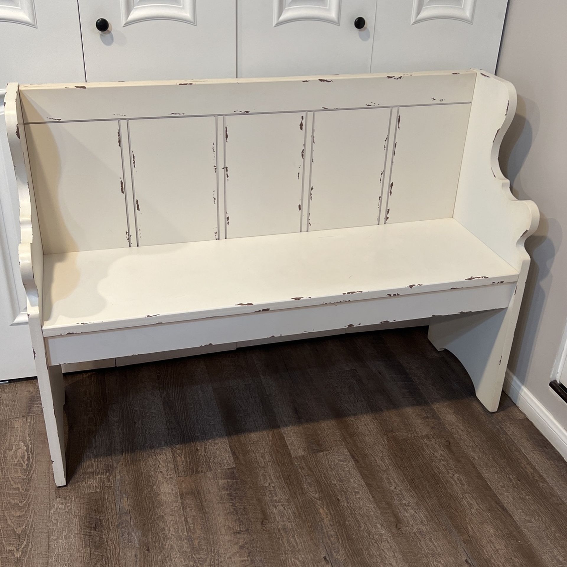 Kirkland’s Ivory Pew Bench, Used, Very Good Condition