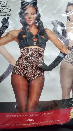 New adult costume