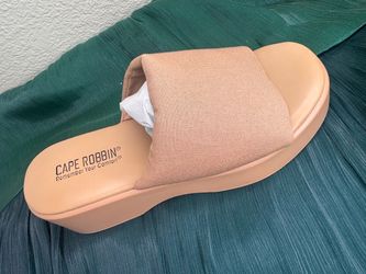 Cape Robbin Platform Slide Sandals