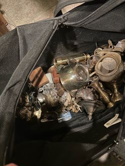 Mixed lot of solid brass and sterling silver items
