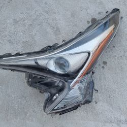 Toyota Prius left LED headlight