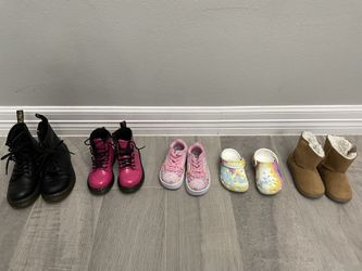 Shoes/boots/ Crocs