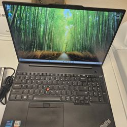 Lenovo ThinkPad 16 Inch Touchscreen Intel I7-1355U 512 GB SSD 