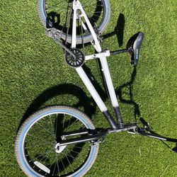 Kent Freestyle 2.0 BMX Bike
