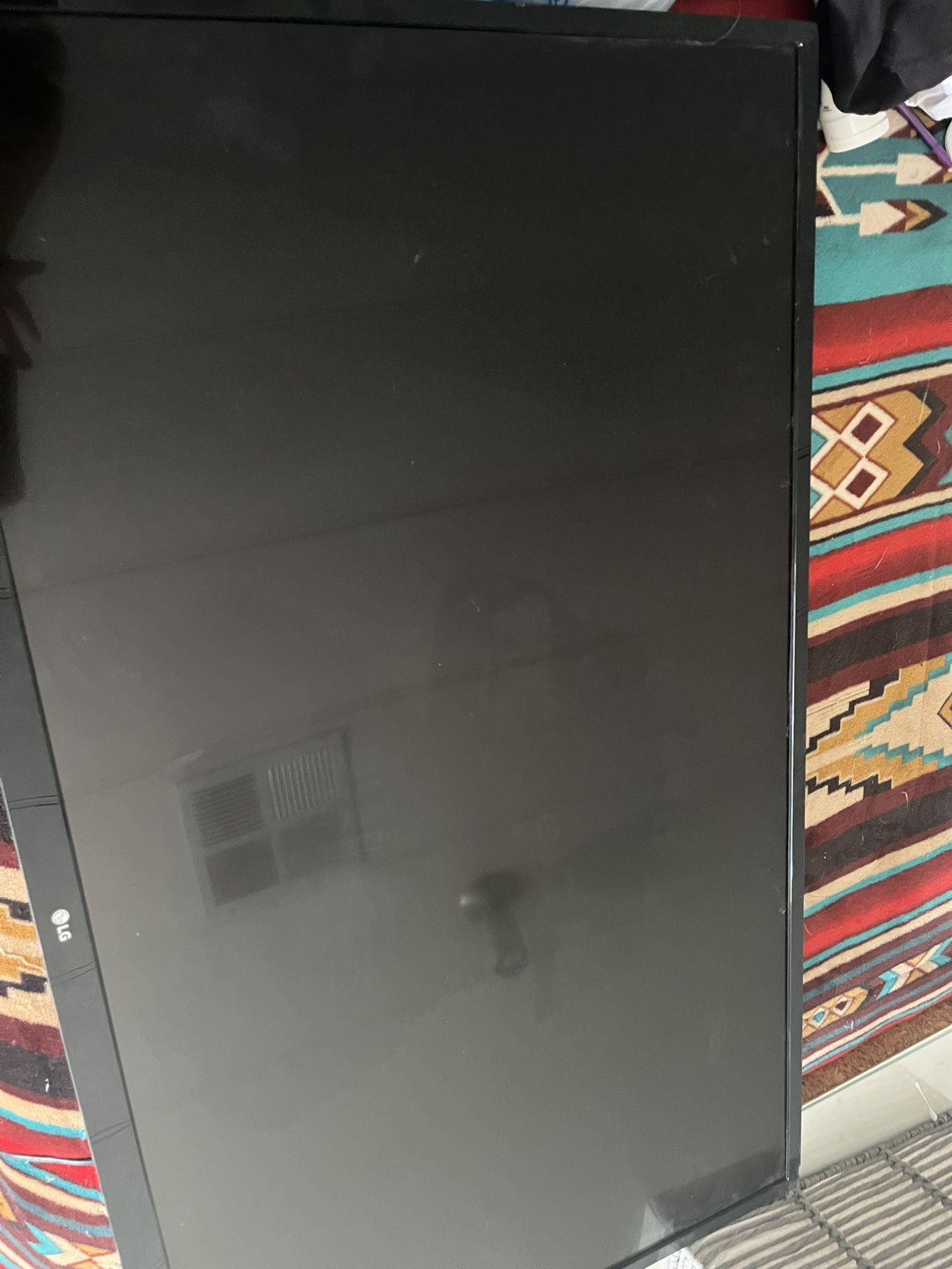 T.V 