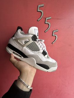 Jordan 4 “Military Black”