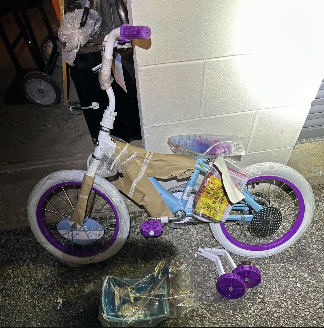Frozen Kids Bike 16”