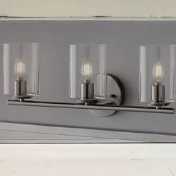 Bathroom  Lights  New In Box Free Instalation 