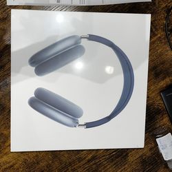 Brand New AirPod Max ( Sky Blue )