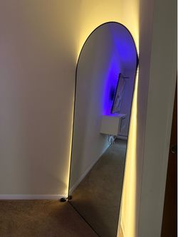 71” Arched Full Length Mirror w/ LED Backlights – Black Aluminum Frame