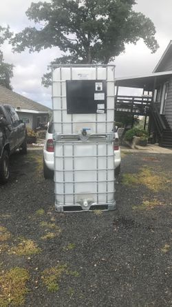 2 275 Gallon Totes Excellent Condition