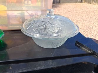 Vintage KIG Indonesia clear glass lidded candy dish featuring an embossed floral or leaf pattern