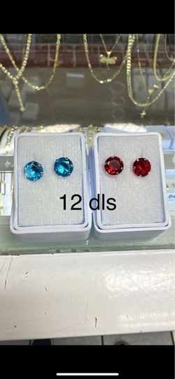 Aretes de plata 925 todo nuevo 12, 10, 30 dls