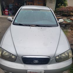 2002 Hyundai Elantra - 5 Speed Manual 