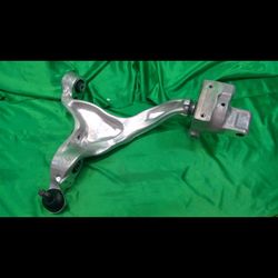 Lower Control Arms(AWD Q50  Only)