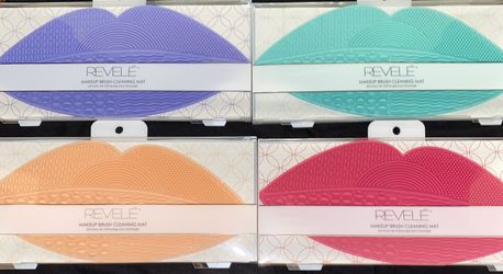 Brand new Makeup Brush cleaning mats