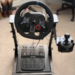 Logitech G29 Racing Wheel + Pedals + Shifter + Stand (PS5/PS4/PC) - Excellent Condition