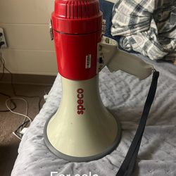 Speco Megaphone 