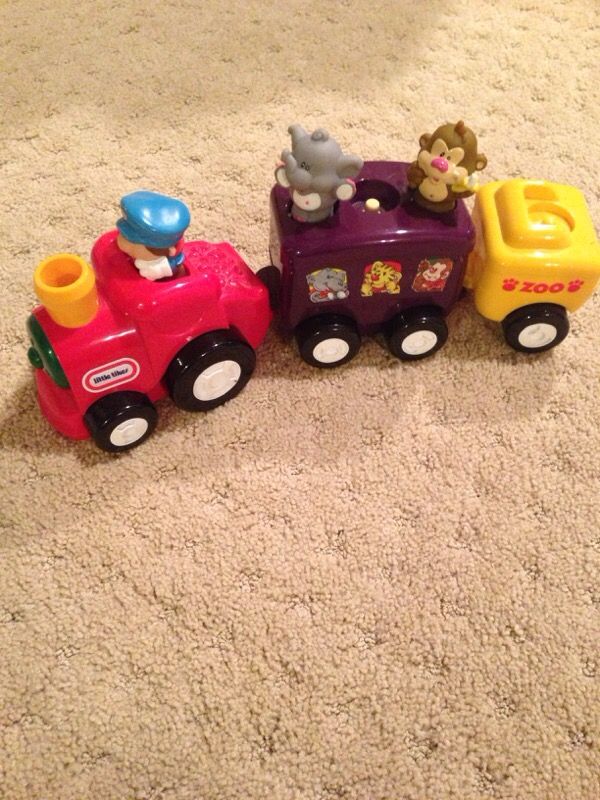 Little Tikes Choo Choo Zoo Train
