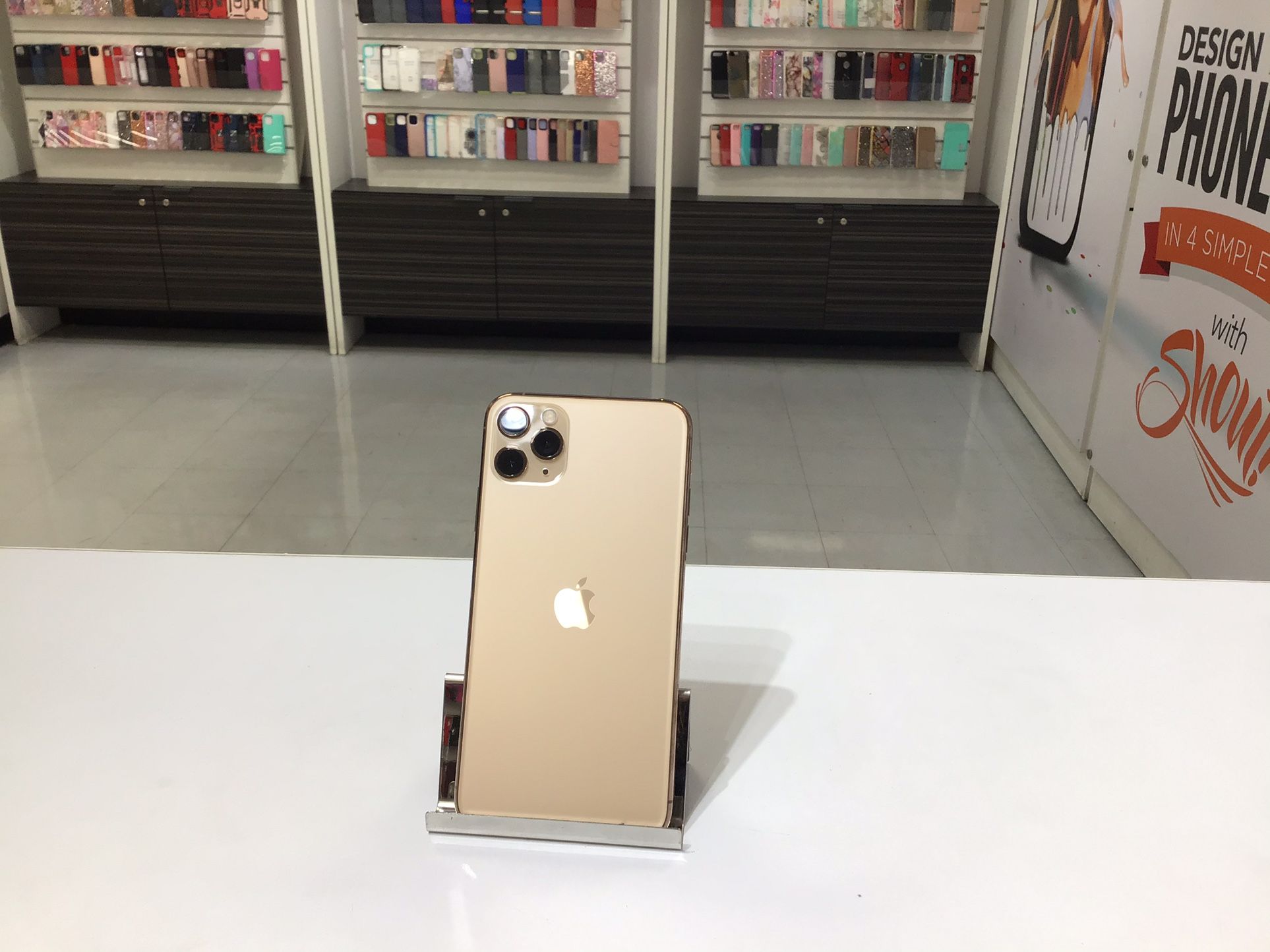 IPhone 11 Pro 64 GB ***EASY FINANCING*** TAKE IT HOME TODAY!