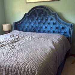 King Bed Frame *mattress Not Included** 