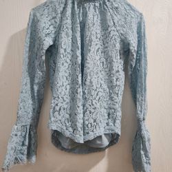 XS Bar III Long Sleeve  Blue Flower shirt