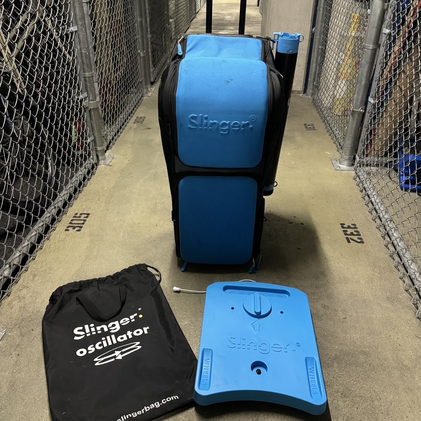 スリンガーバッグオシレーター The Slinger Bag: New Tennis Tech