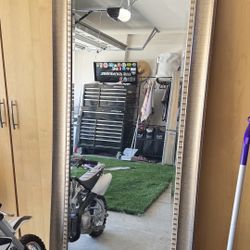 “32”x78” Floor Mirror – Elegant Frame 