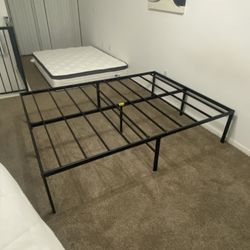 Bed frame - Queen Size