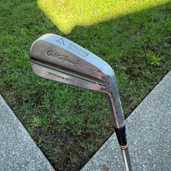 Vintage Spalding Robert Jones #4 Golf Club