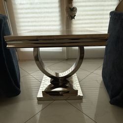 Brand New Anewsun Modern End Table – White/Silver Finish