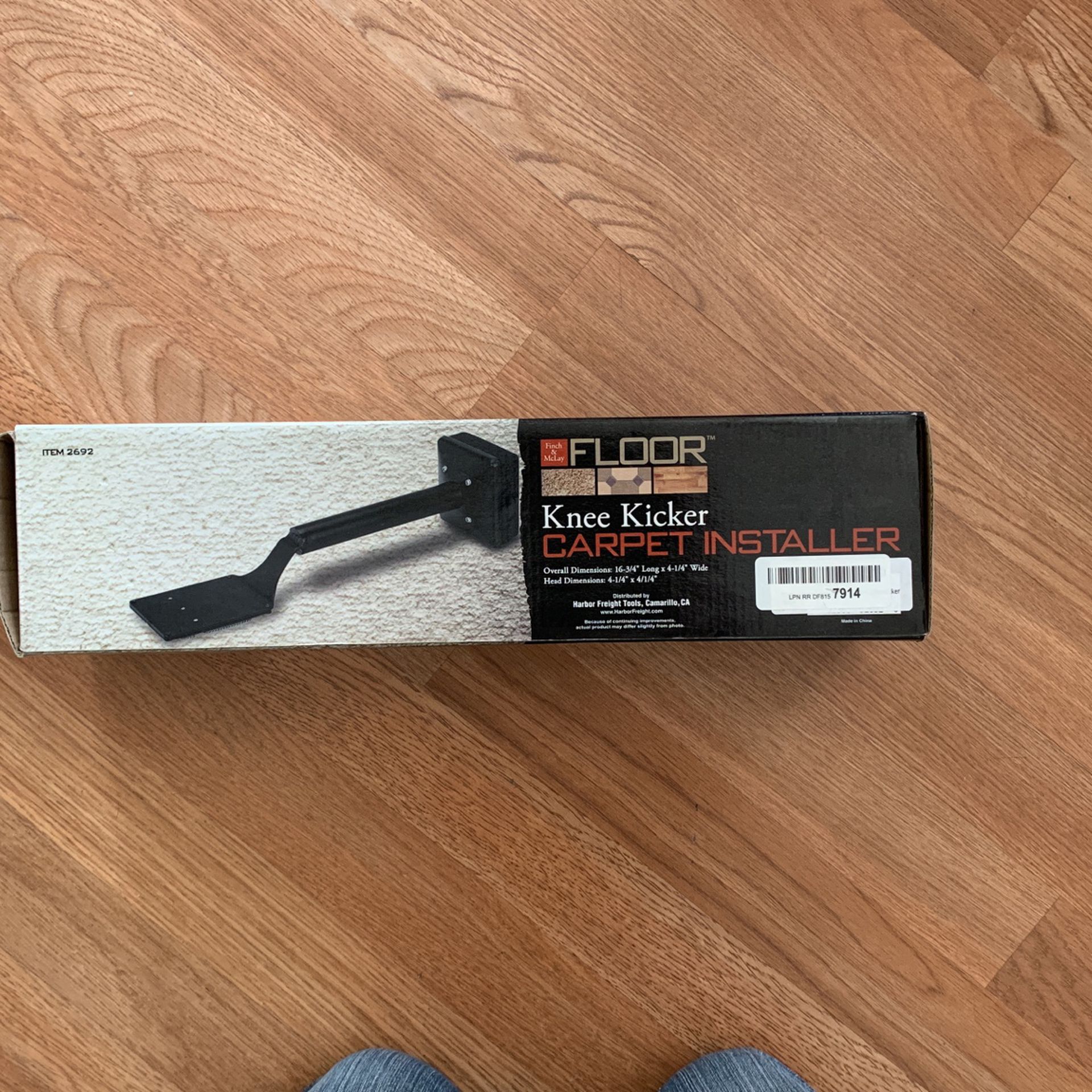 Finch & Mclay Floor Deluxe Knee Kicker Carpet Installer with Extendable  Handle for Sale in Simi Valley, CA - OfferUp