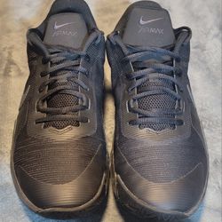 Nike Air Max Impact 4 Black Noir Mens 11.5