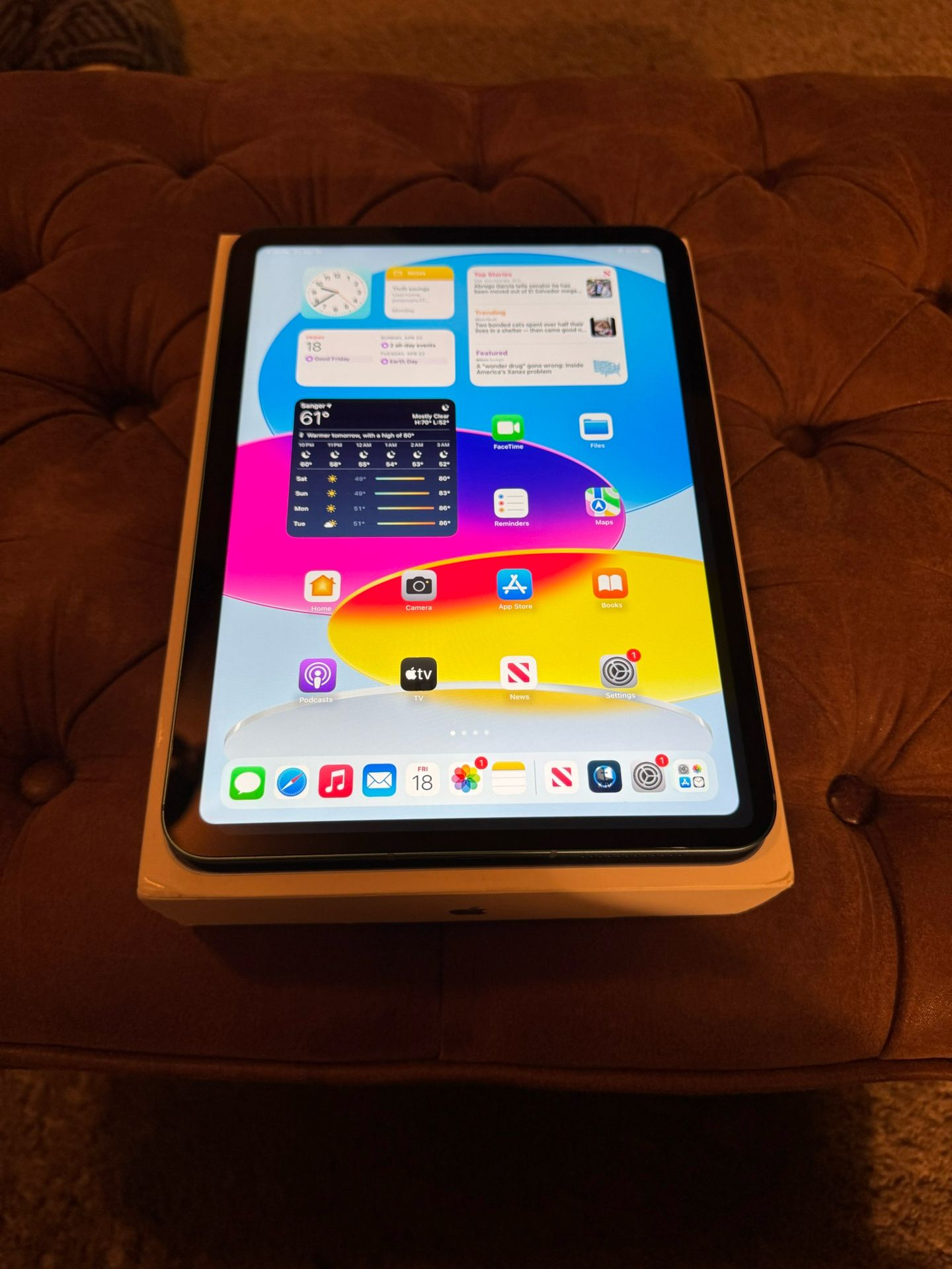 iPad A16 2025 model Blue 128gb WiFi + Cellular brand new 11”