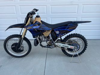 2005 YZ250