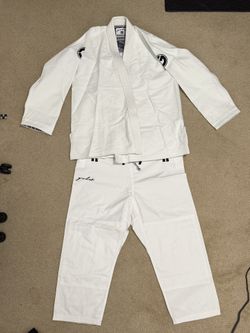Gold BJJ GI A3 And A3H Hardly Used