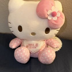 NWT Sanrio Hello Kitty Baby Plush Rattle