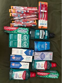 Men’s and women’s oral care toothbrush toothpaste mouthwash crest Colgate listerine bundle